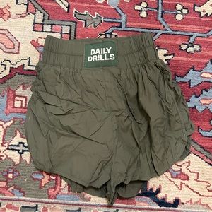 DAILY DRILLS BOUNCE SHORTS